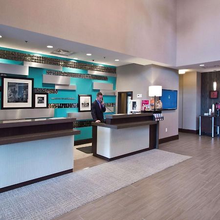 Hampton Inn & Suites Columbus/University Area Extérieur photo
