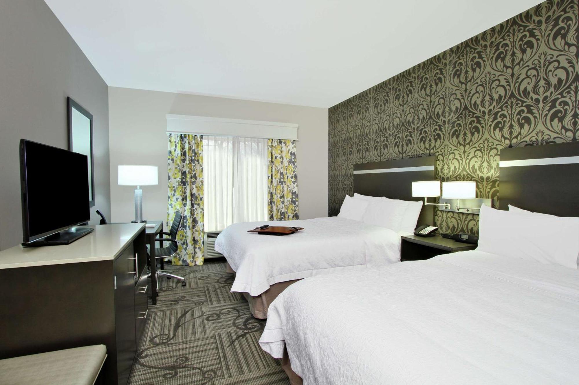 Hampton Inn & Suites Columbus/University Area Extérieur photo