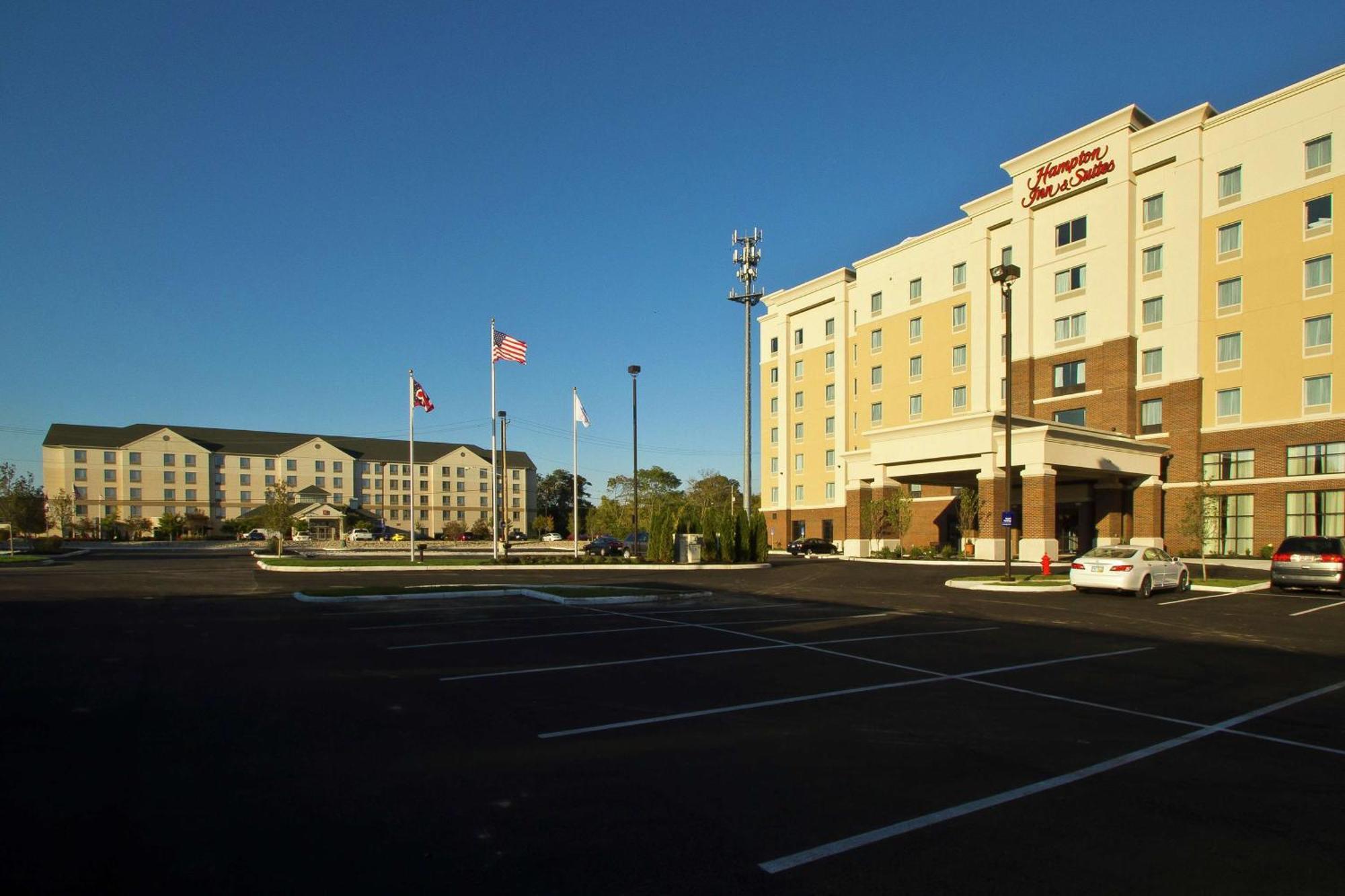 Hampton Inn & Suites Columbus/University Area Extérieur photo